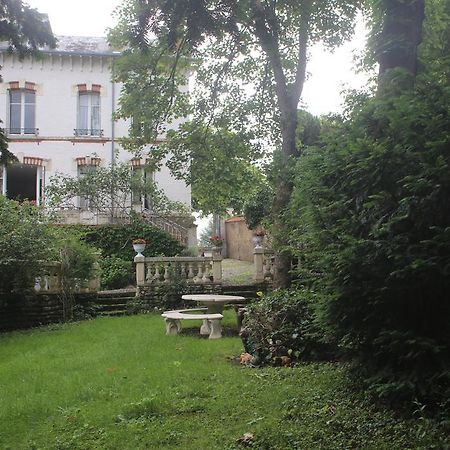 La Cabane Du Canada Orléans Exterior foto